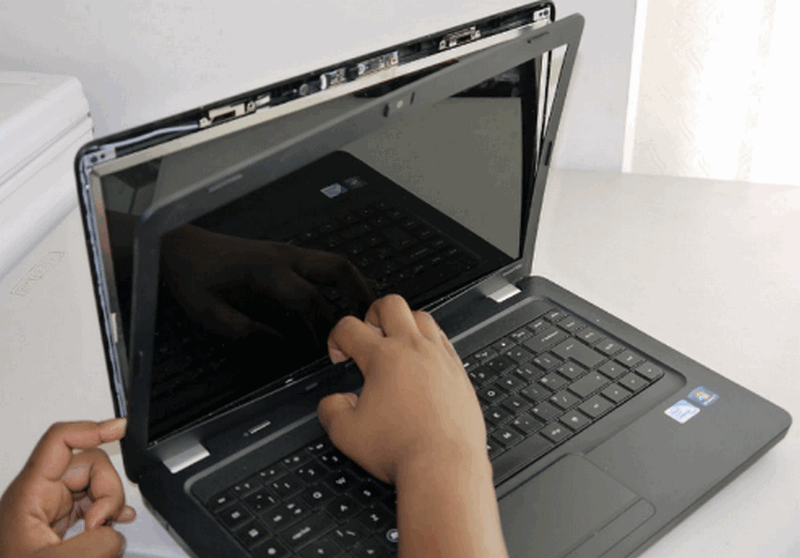 thay-vo-laptop1