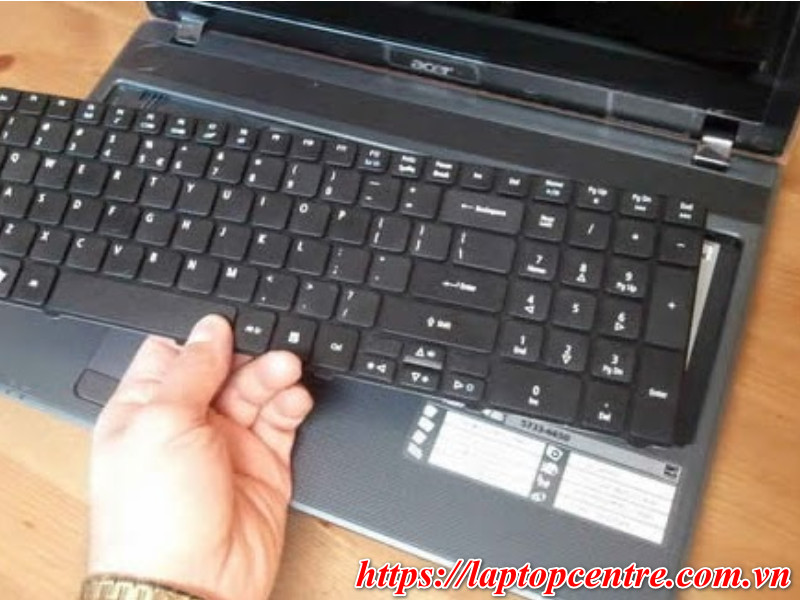Vì sao không nên Thay bàn phím Laptop Acer giá rẻ?
