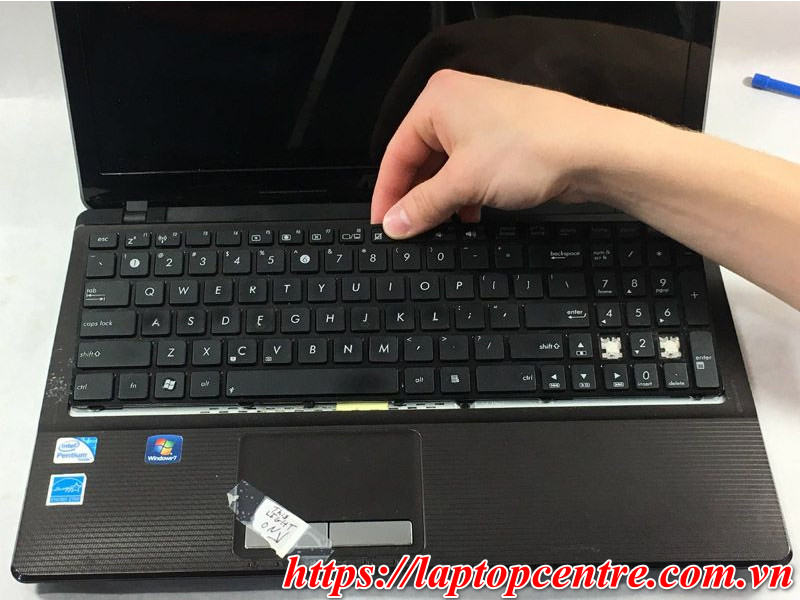 Thay bàn phím Laptop Asus K53E mới cần lưu ý điều gì?