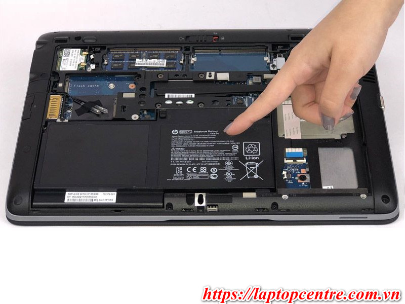 Bạn có thể tự thay pin laptop HP ngay tại nhà nếu có kinh nghiệm về sửa chữa
