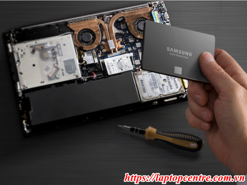 Laptopcentre là đơn vị chuyên sửa chữa, nâng cấp ổ cứng SSD Laptop uy tín nhất hiện nay