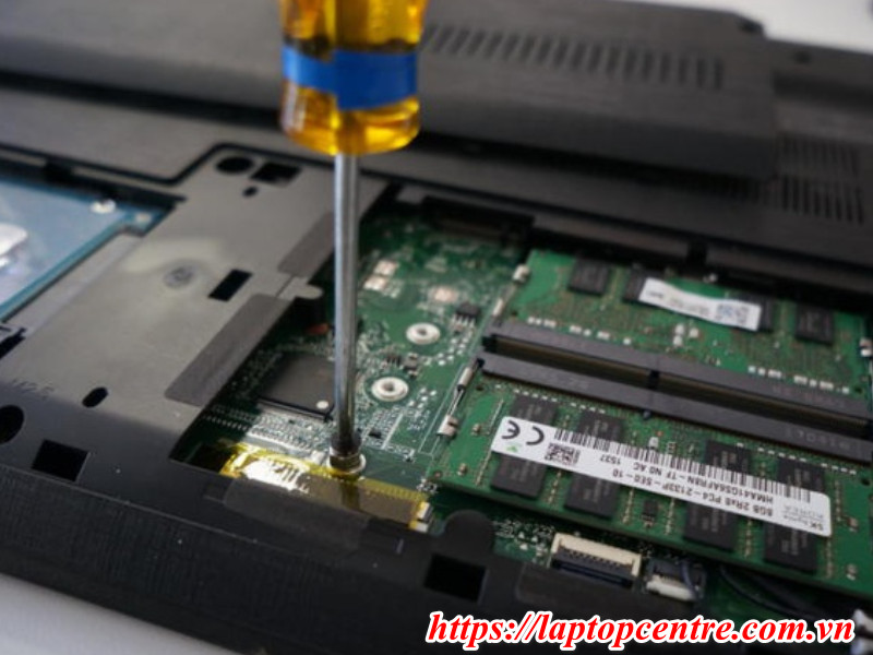 Nên nâng cấp ổ cứng SSD Laptop MSI tại các đơn vị sửa chữa uy tín